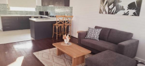 Beachside Homely Flat in Rockingham